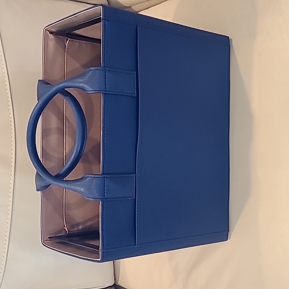 Levenger File Tote. 13 1/4W x 6 3/8D x 9 5/8H